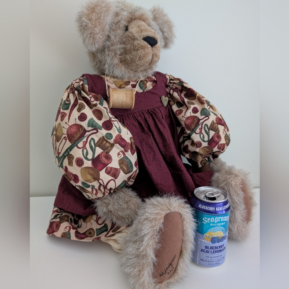 Vintage 29" Artist Signed Handmade Teddy Bear Quilter Seamstress Sewing Quilt